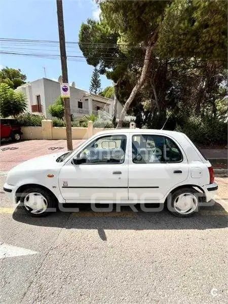 1998 Nissan MICRA