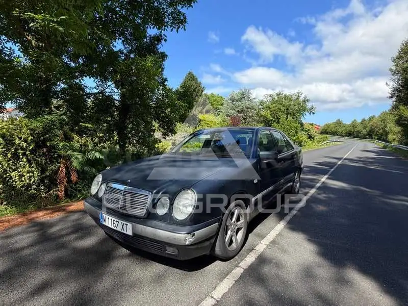 1998 Mercedes Benz E-Class