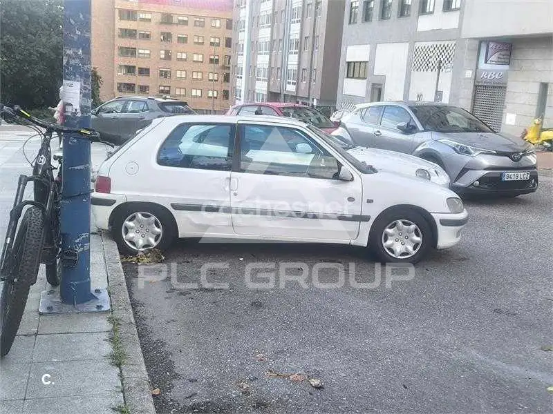1998 Peugeot 106