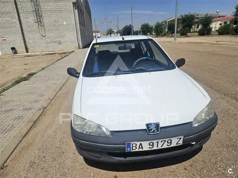 1998 Peugeot 106