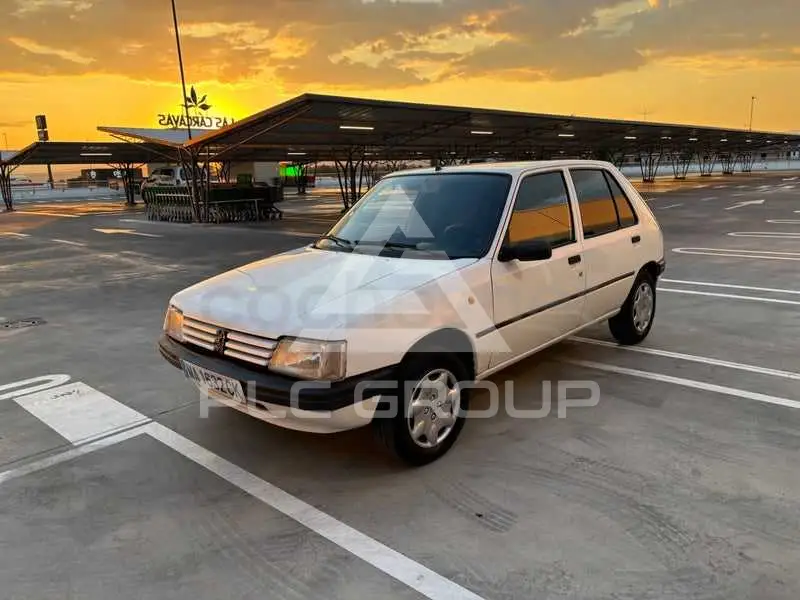 1998 Peugeot 205