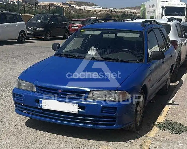 1999 Mitsubishi Carisma
