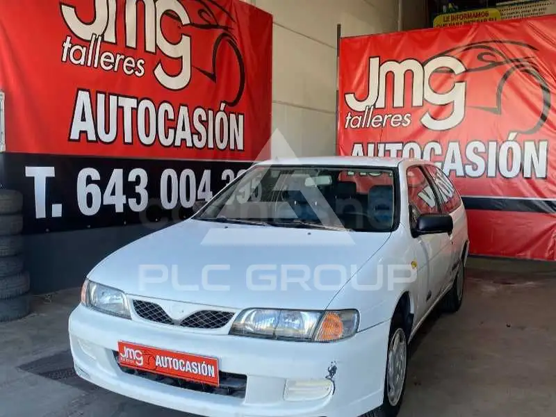 1999 Nissan ALMERA