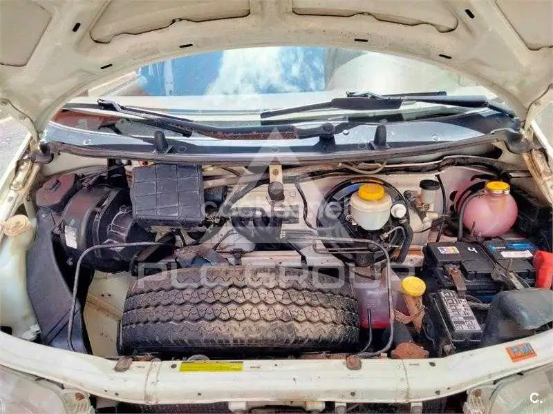 1999 Nissan Vanette