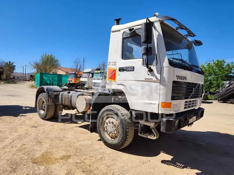 1999 Volvo FL