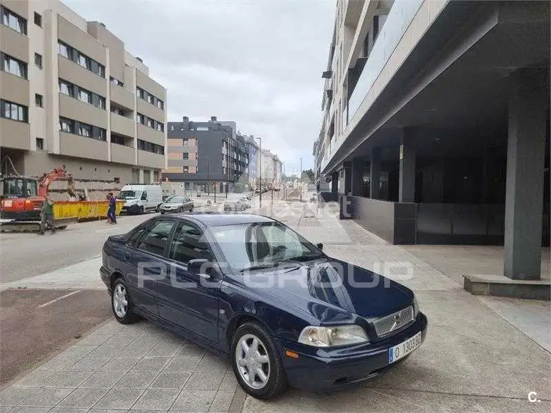 1999 Volvo S40