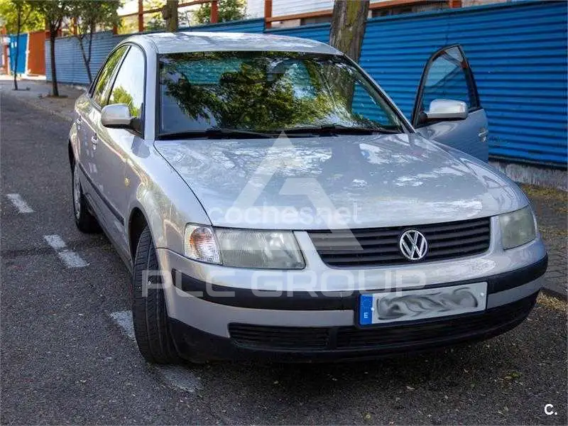 1999 Volkswagen Passat