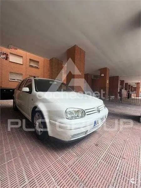 1999 Volkswagen GOLF