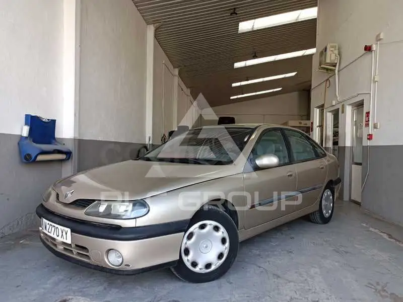 1999 Renault Laguna