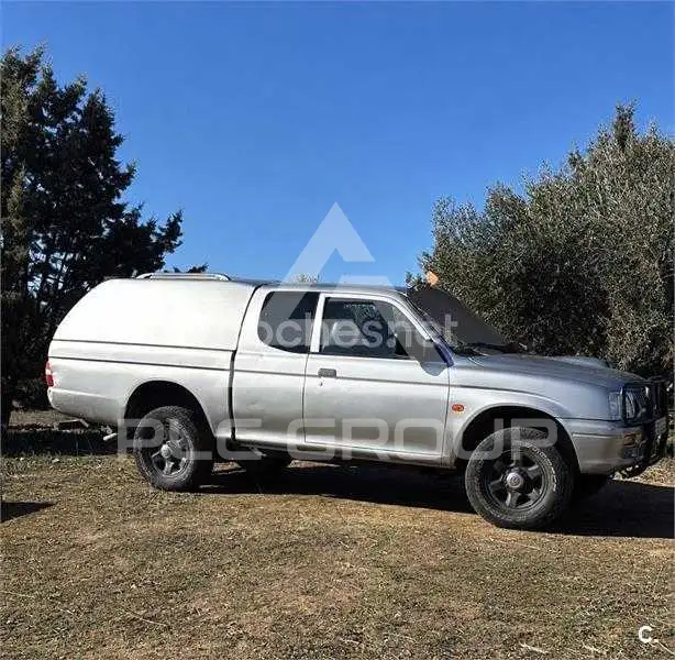 2000 Mitsubishi L200