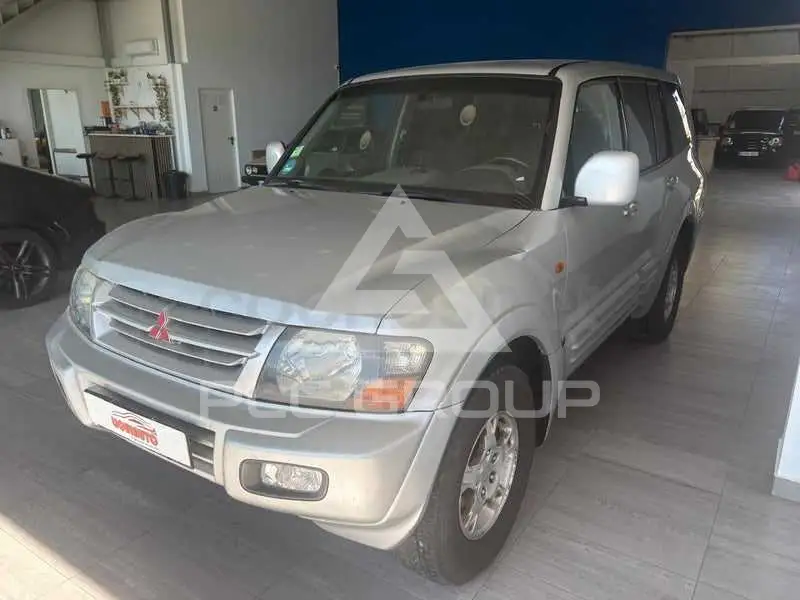 2000 Mitsubishi MONTERO