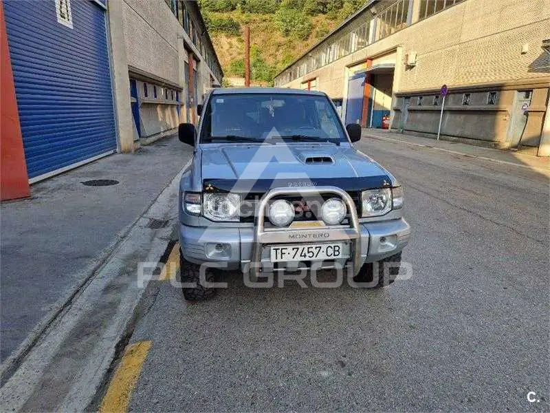 2000 Mitsubishi MONTERO