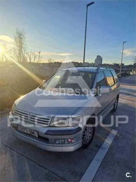 2000 Mitsubishi Space Wagon