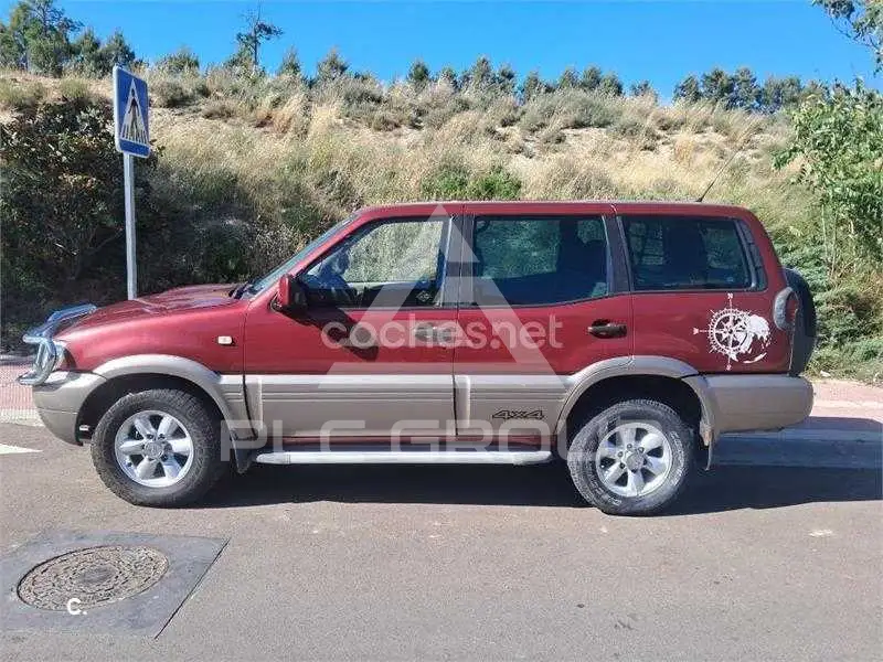 2000 Nissan Terrano