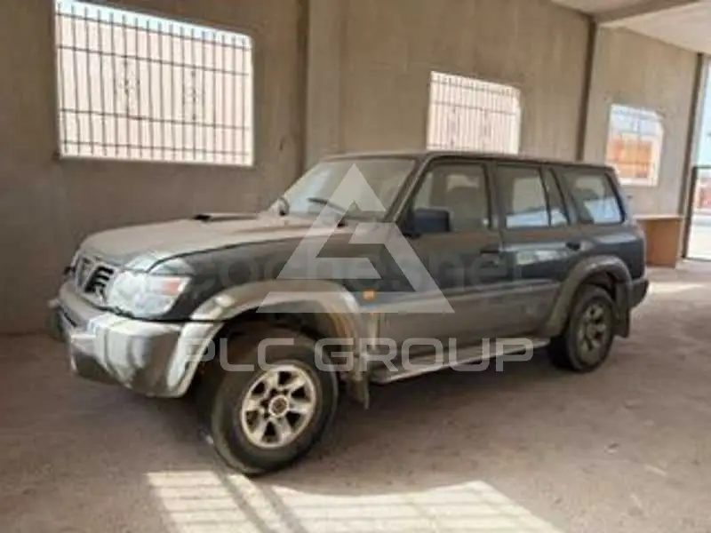 2000 Nissan Patrol