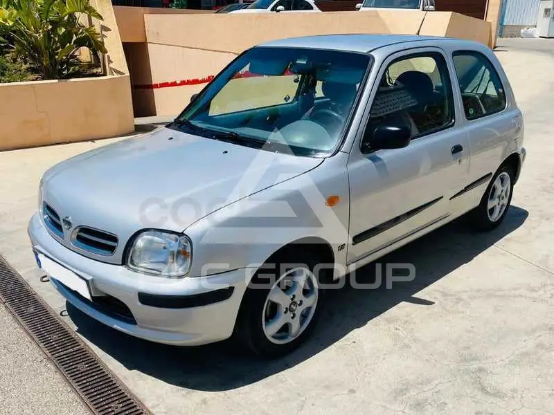2000 Nissan MICRA