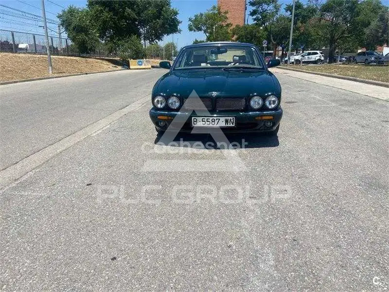 2000 Jaguar XJ