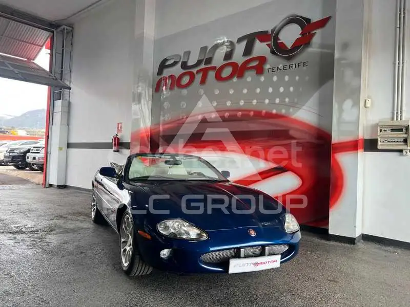 2000 Jaguar XK