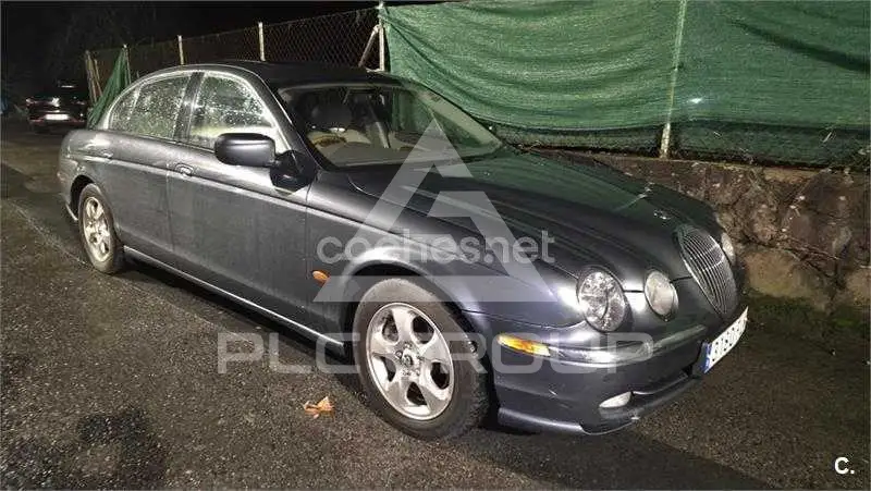 2000 Jaguar S-TYPE