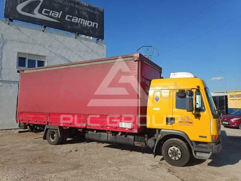 2000 DAF 