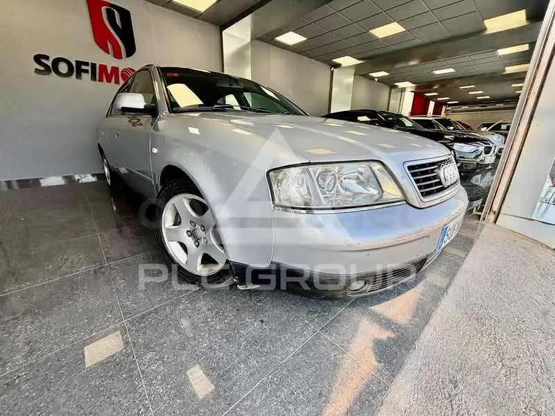 2000 Audi A6