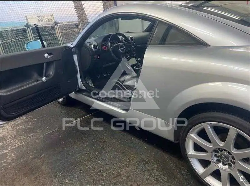 2000 Audi TT