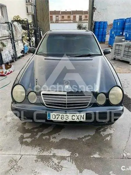 2000 Mercedes Benz E-Class