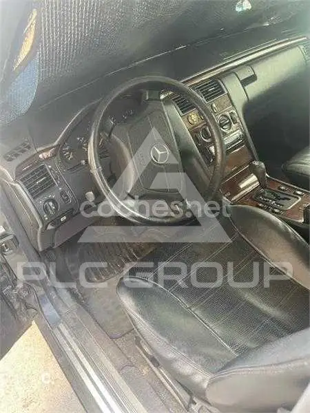 2000 Mercedes Benz E-Class