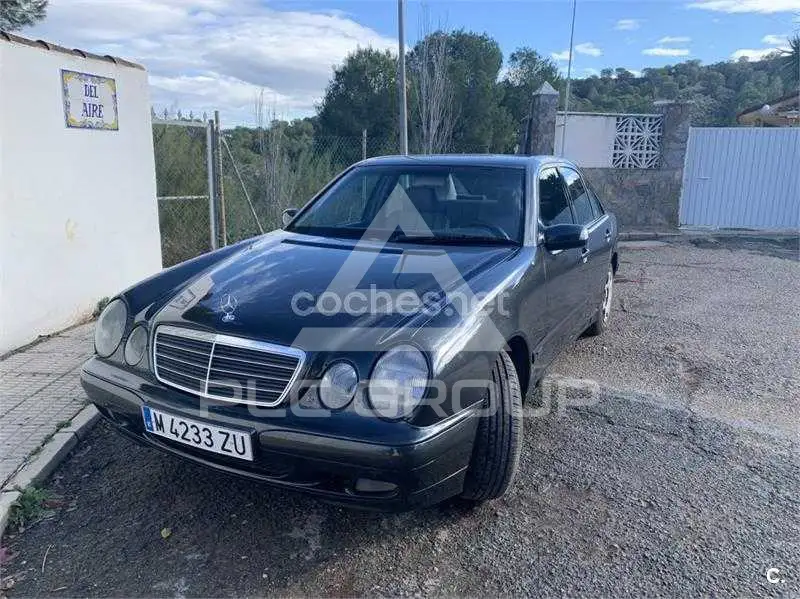 2000 Mercedes Benz E-Class