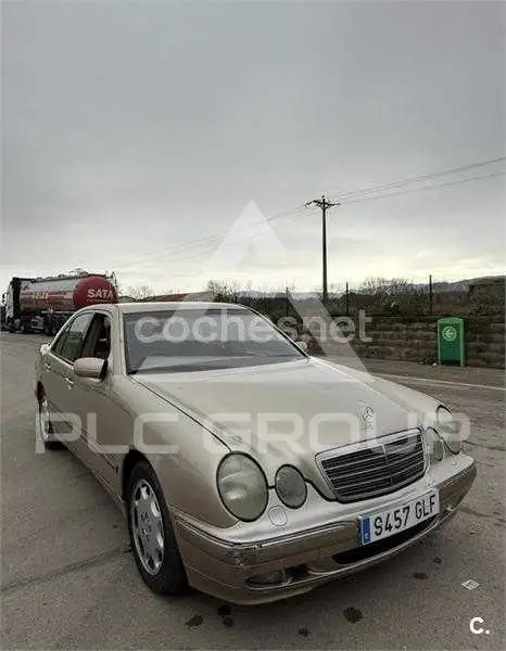 2000 Mercedes Benz E-Class