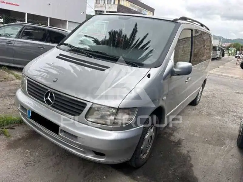 2000 Mercedes Benz V