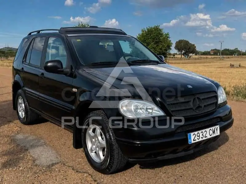 2000 Mercedes Benz M-Class