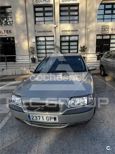 2000 Volvo S80