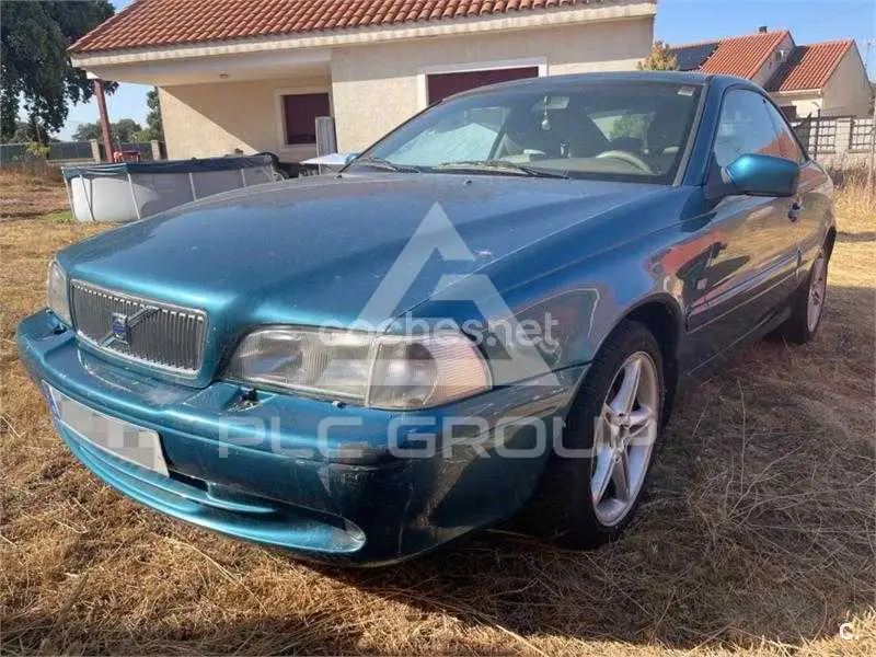 2000 Volvo C70