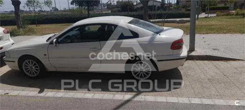 2000 Volvo C70