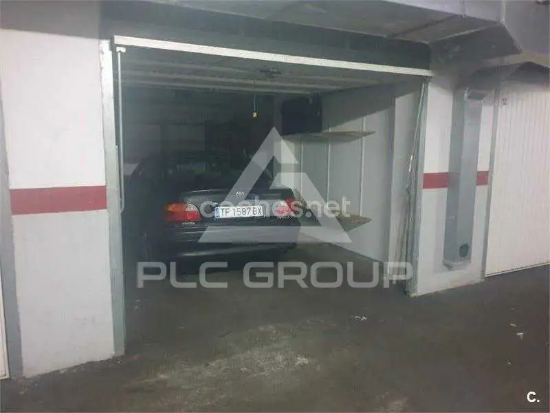 2000 Toyota Avensis