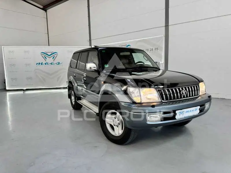 2000 Toyota LAND CRUISER