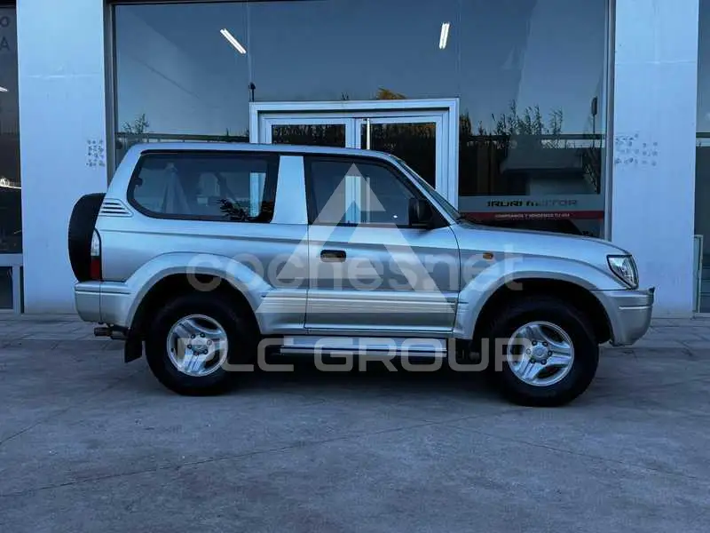 2000 Toyota LAND CRUISER