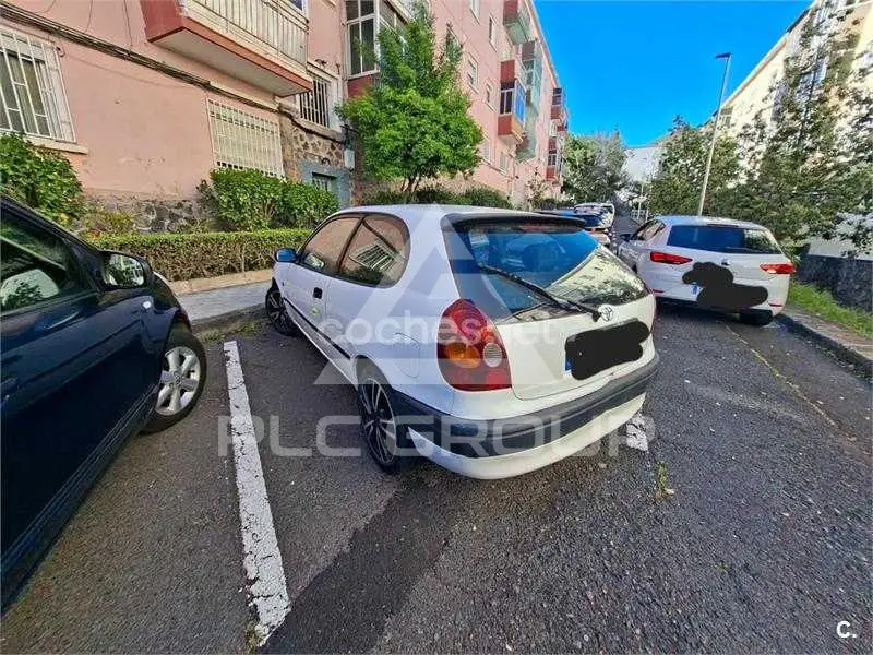 2000 Toyota COROLLA