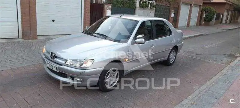 2000 Peugeot 306