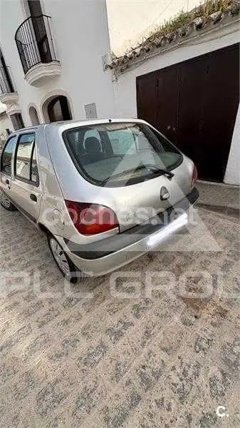 2000 Ford FIESTA