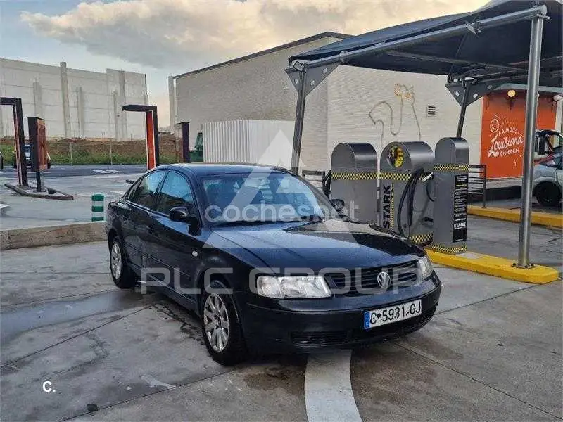 2000 Volkswagen Passat
