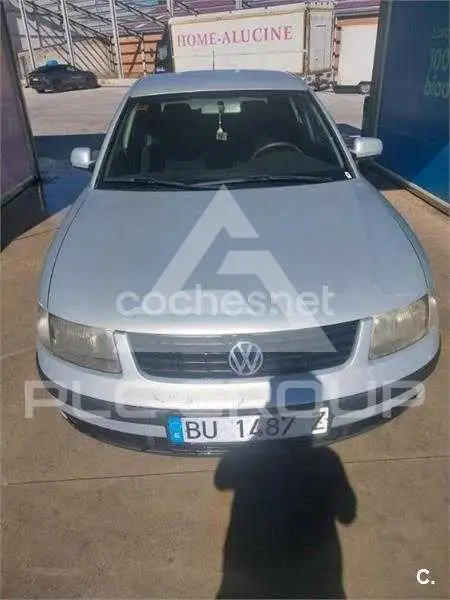 2000 Volkswagen Passat