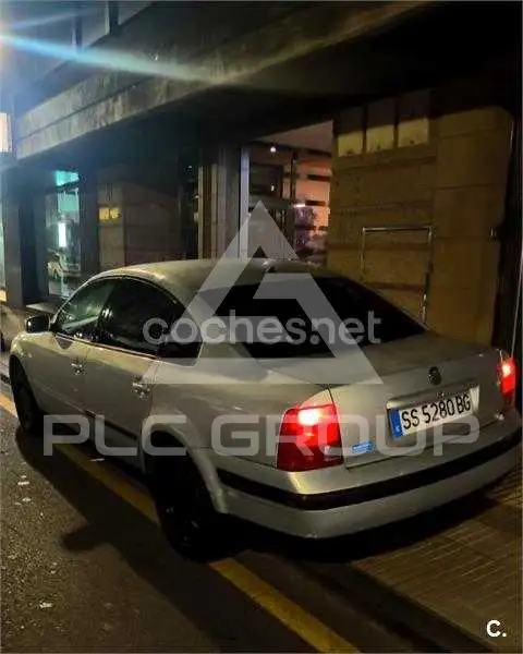 2000 Volkswagen Passat