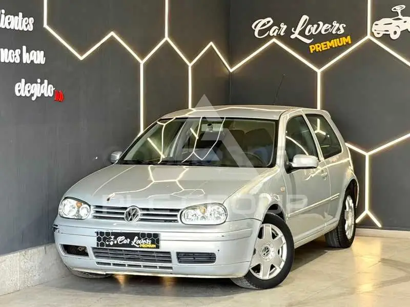 2000 Volkswagen GOLF