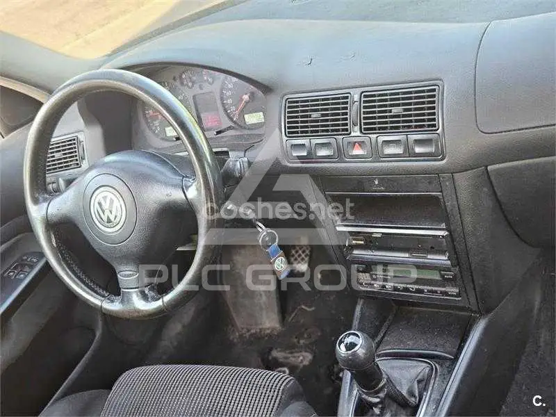 2000 Volkswagen GOLF
