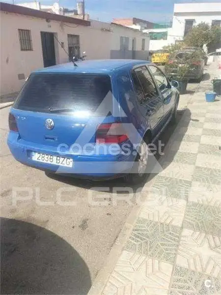 2000 Volkswagen GOLF