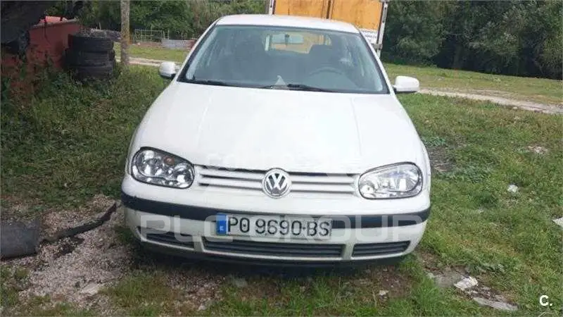 2000 Volkswagen GOLF