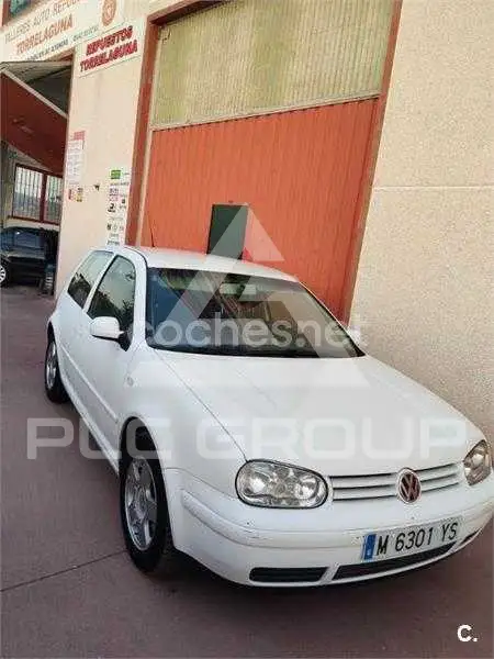 2000 Volkswagen GOLF
