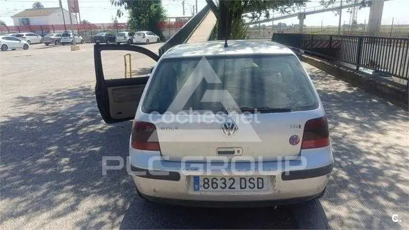 2000 Volkswagen GOLF